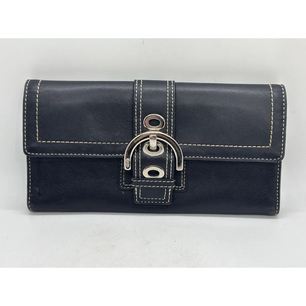 COACH Soho Hampton Black Leather Large Buckle Wallet Buckle
